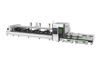 プログラム可能な金属切削機: 金属加工における精度
