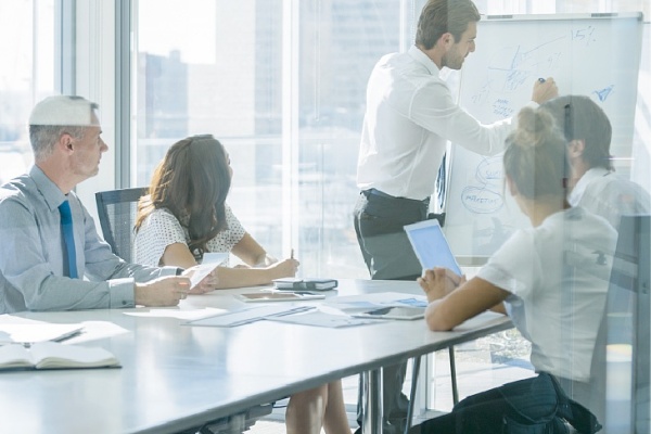 テクニカルサポート